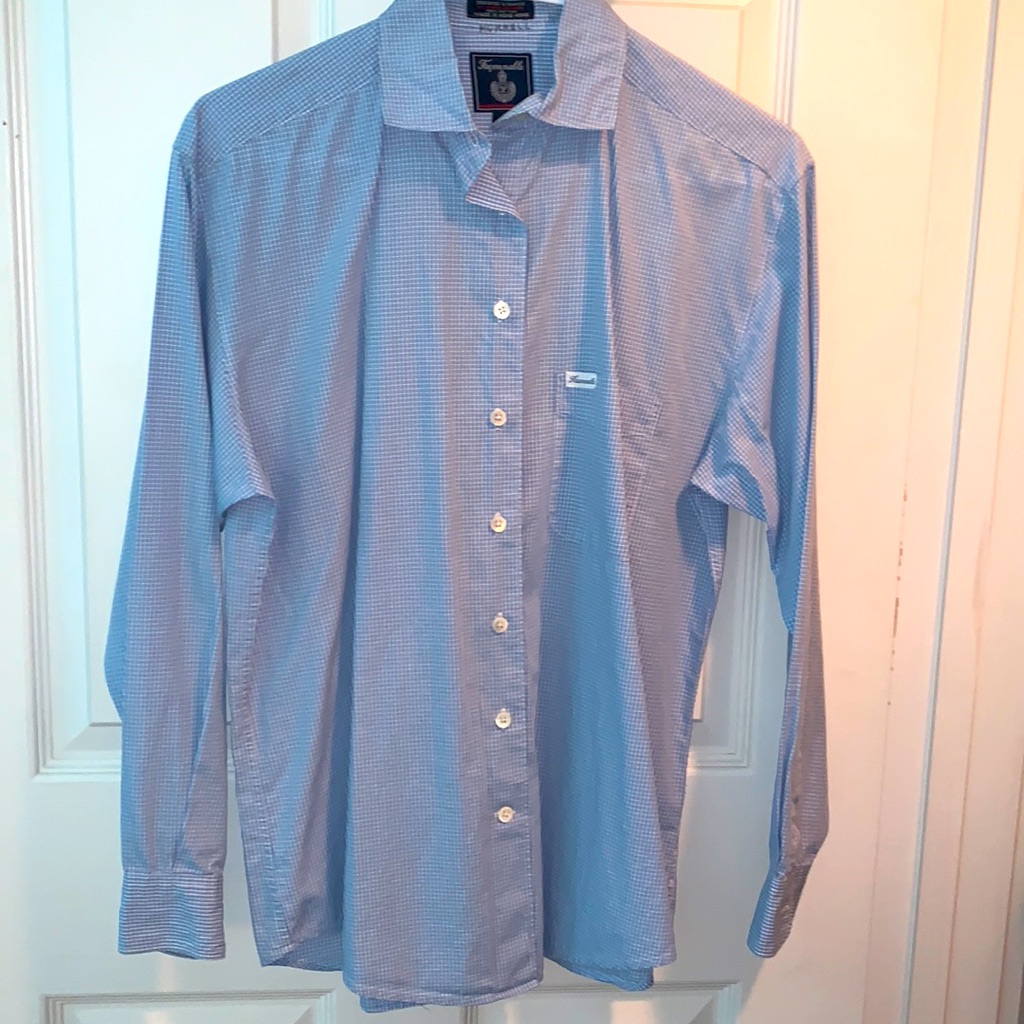Faconnable Gorgeous Button Down!